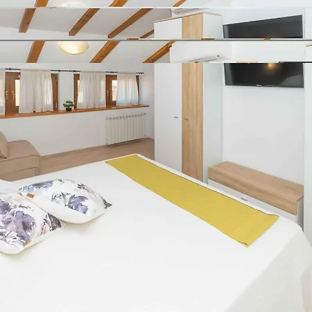 Ferienhaus In - Vodnjan